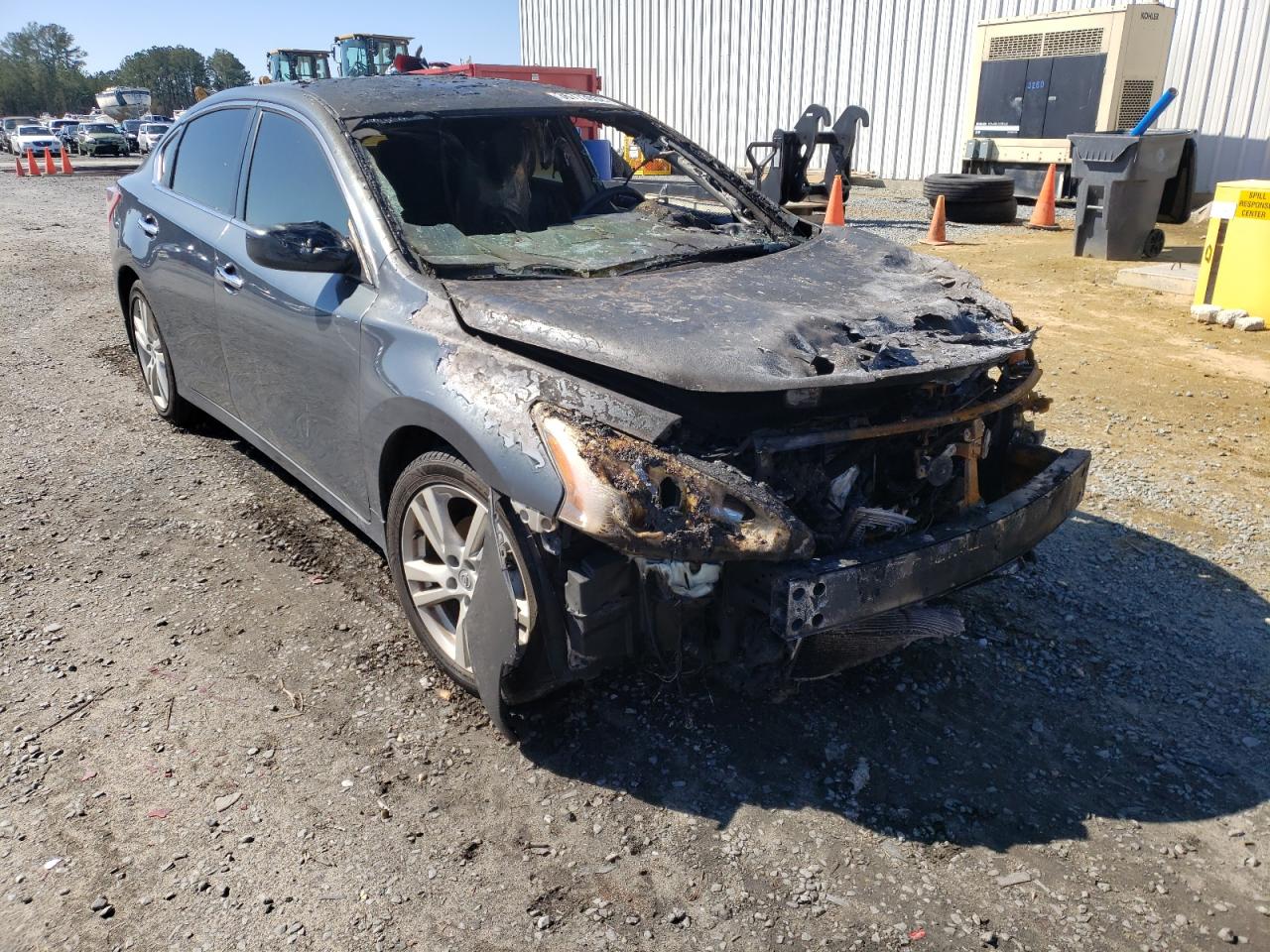 Photo 1 from auction – 2013 NISSAN ALTIMA 3.5 with VIN 1N4BL3AP0DC143263