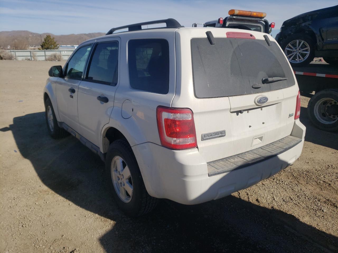 Photo 3 from auction – 2012 FORD ESCAPE XLT with VIN 1FMCU9DG5CKB43432