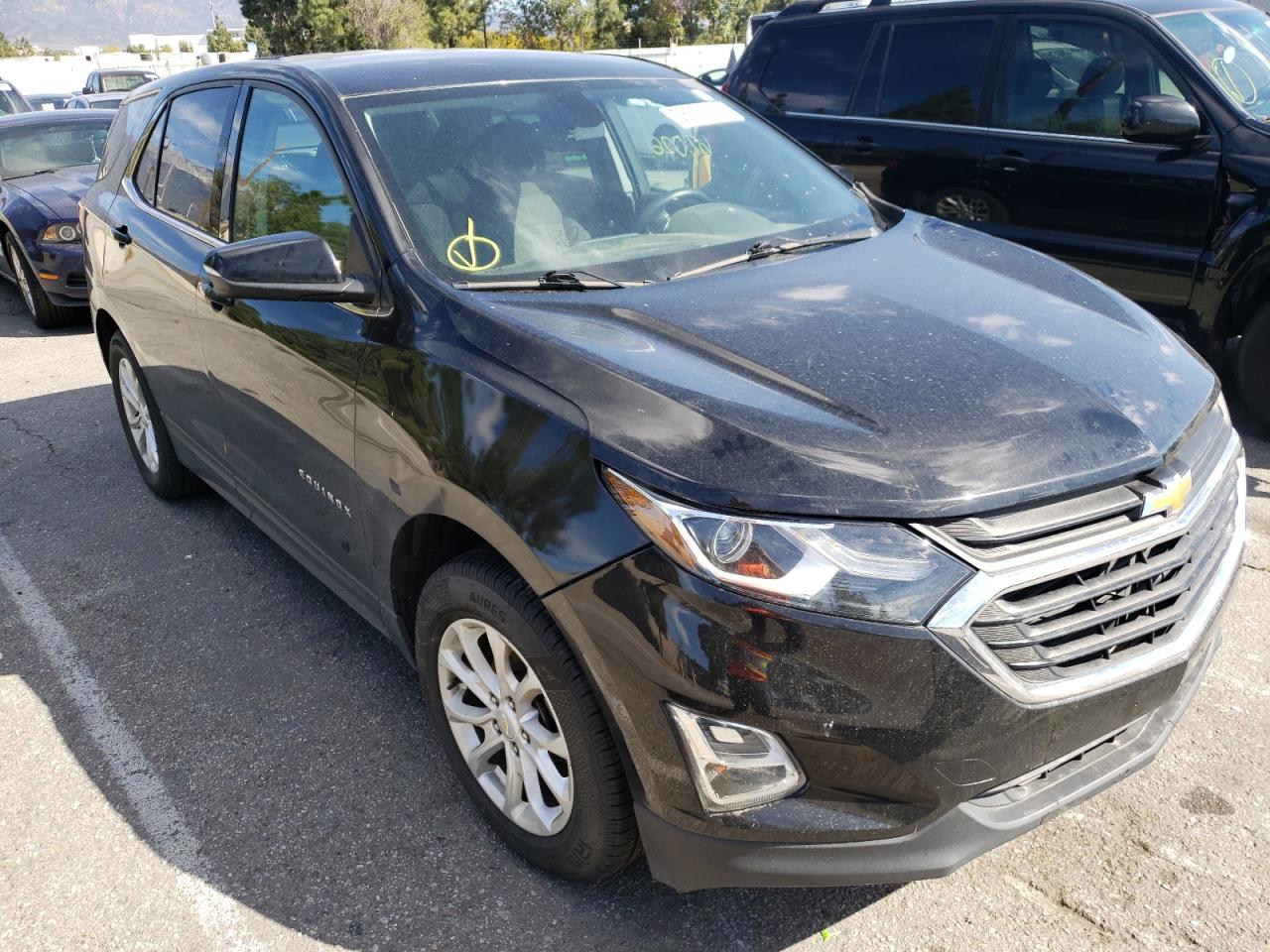 CHEVROLET EQUINOX LT 2018 with VIN 2GNAXJEV6J6334320 - Photo from auction