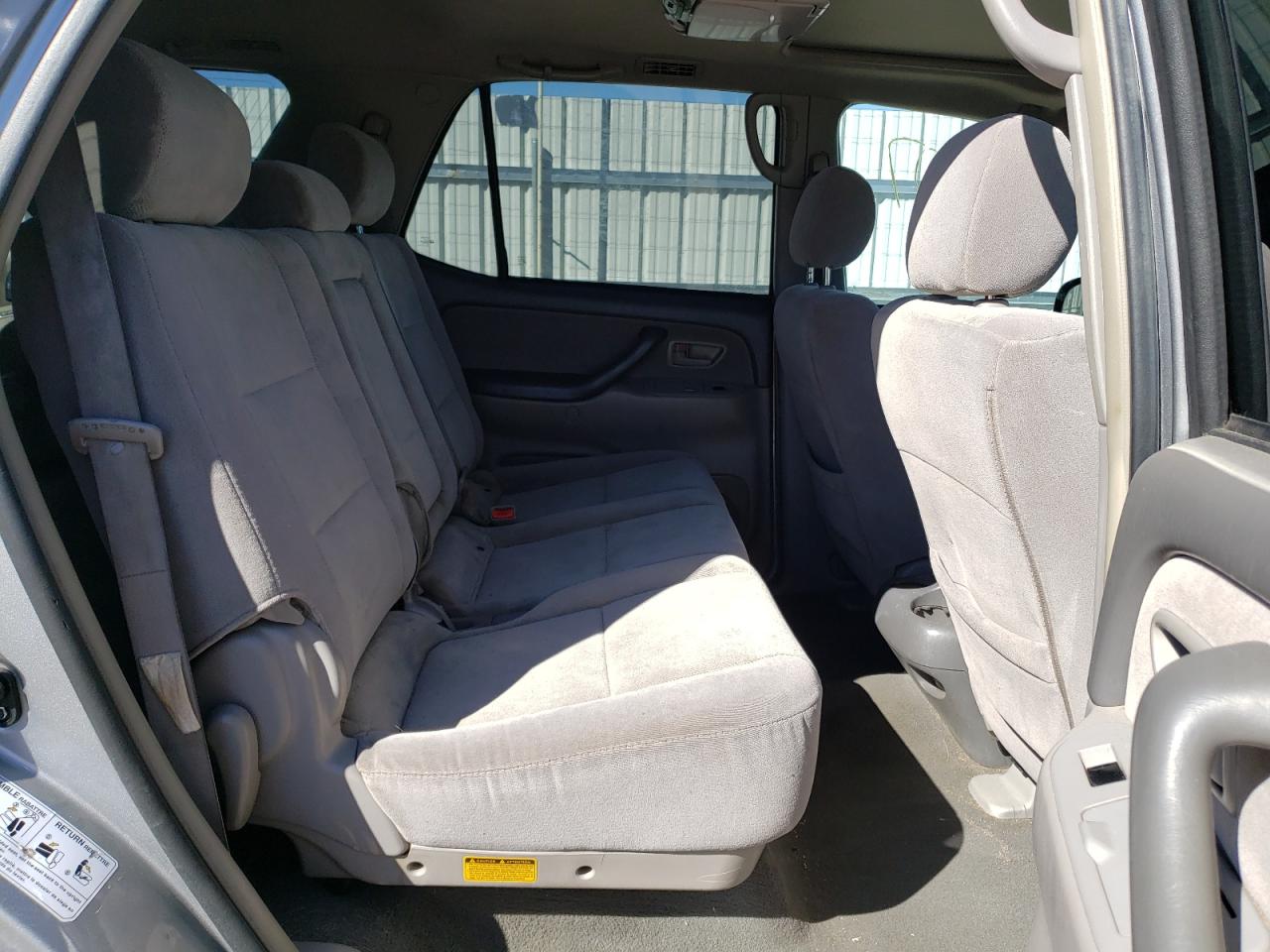 Photo 6 from auction – 2007 TOYOTA SEQUOIA SR with VIN 5TDBT44A17S285986