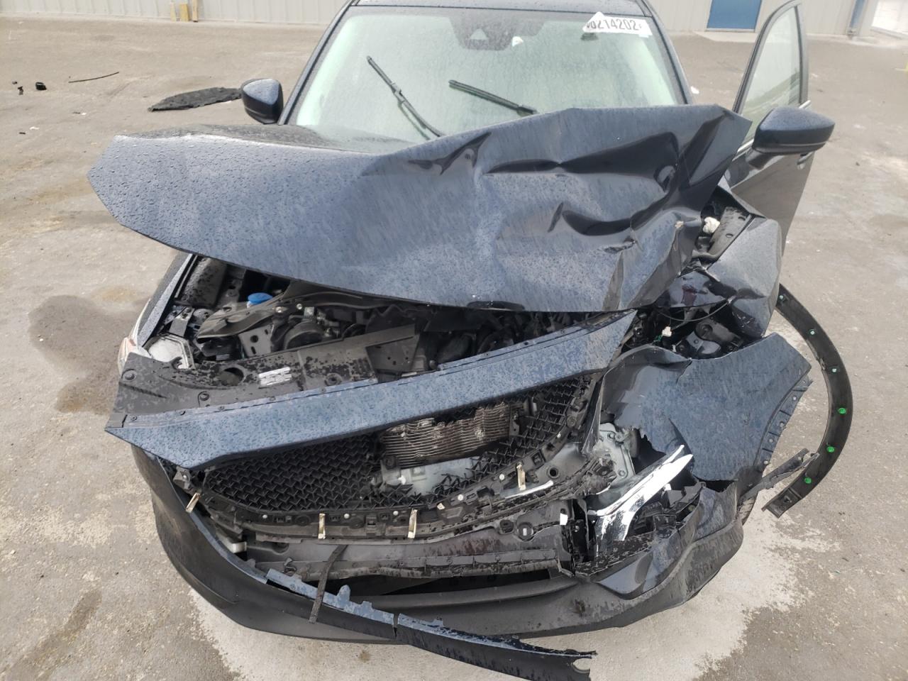 Photo 7 from auction – 2017 MAZDA CX-5 TOURI with VIN JM3KFACL8H0166708