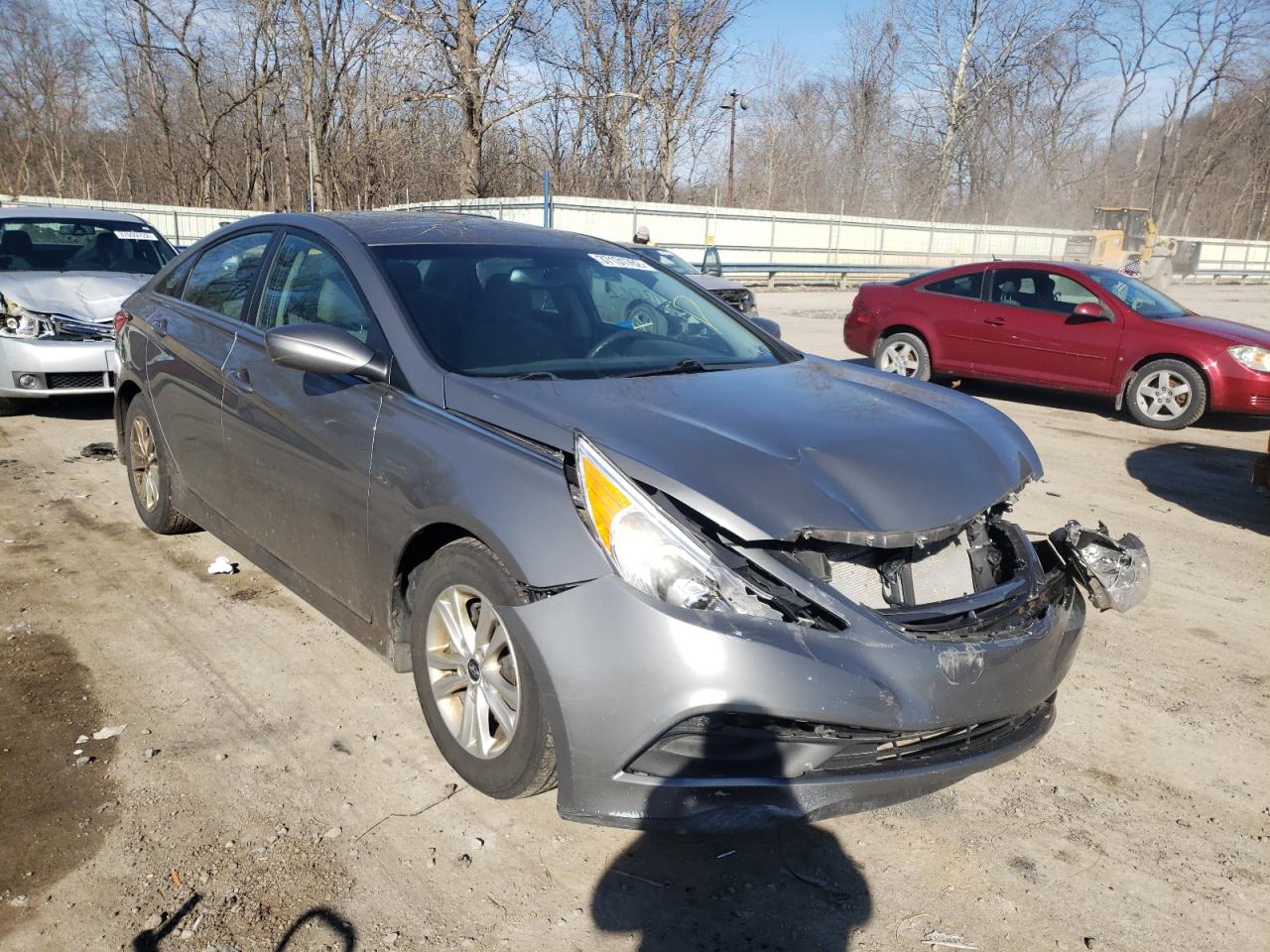 Photo 1 from auction – 2014 HYUNDAI SONATA GLS with VIN 5NPEB4AC8EH857970