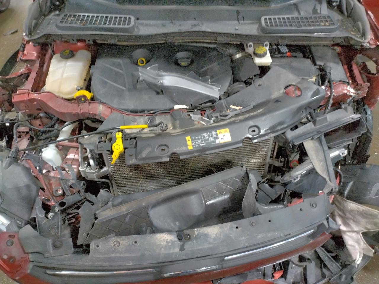 Photo 7 from auction – 2015 FORD ESCAPE SE with VIN 1FMCU9G9XFUB19455