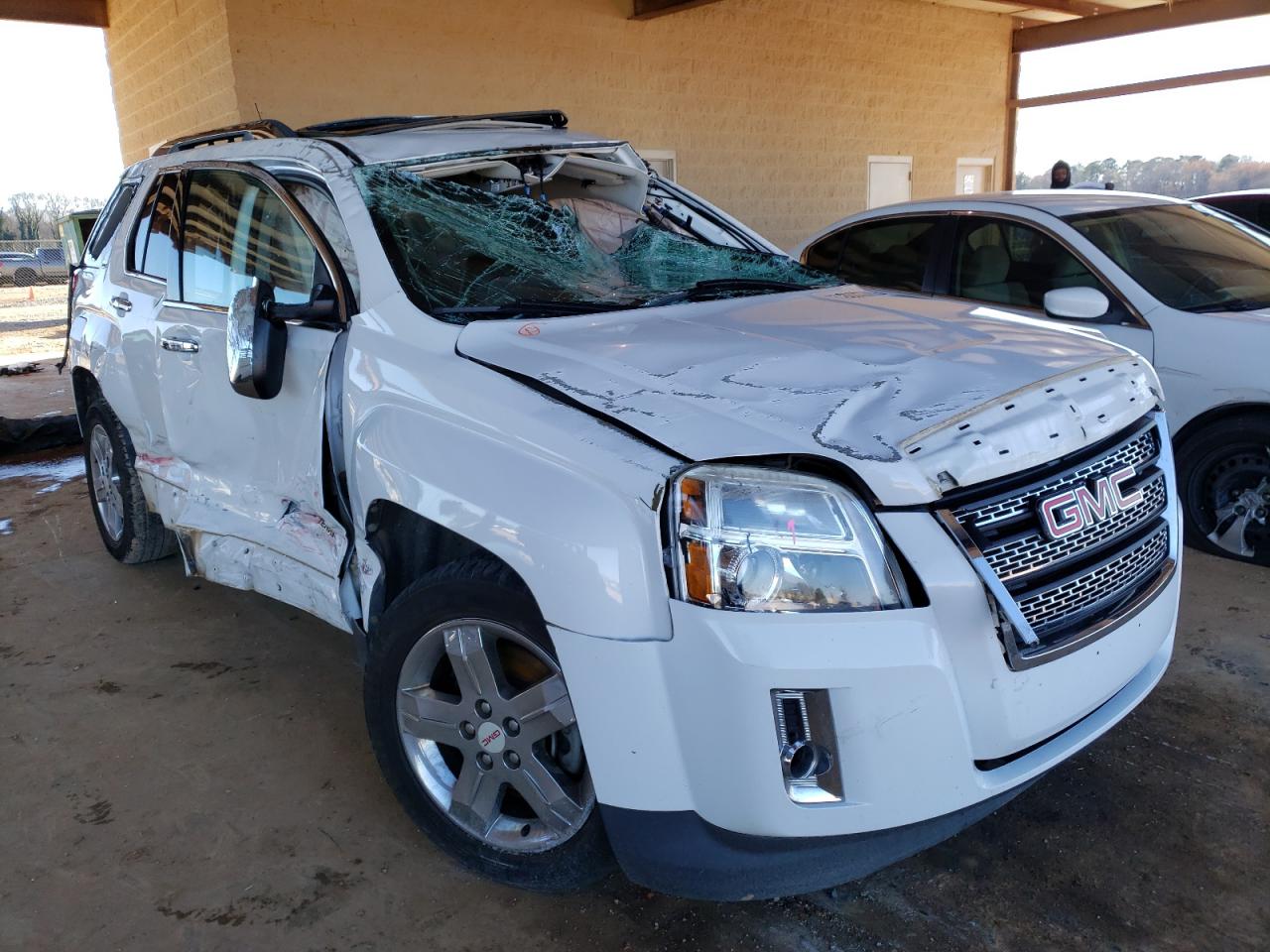 GMC TERRAIN SL 2012 with VIN 2GKFLWE58C6200729 - Photo from auction