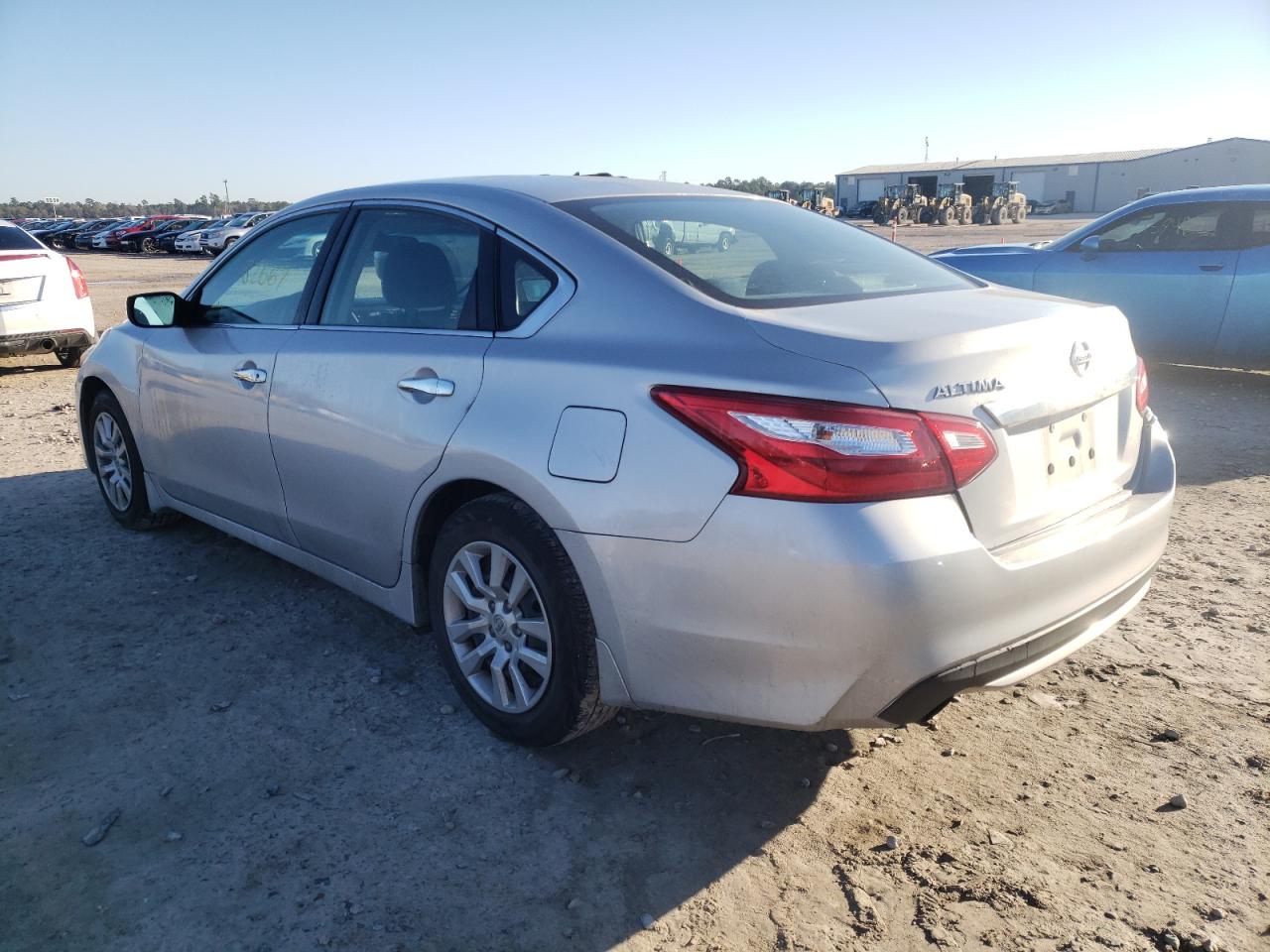 Photo 3 from auction – 2017 NISSAN ALTIMA 2.5 with VIN 1N4AL3AP2HC497593