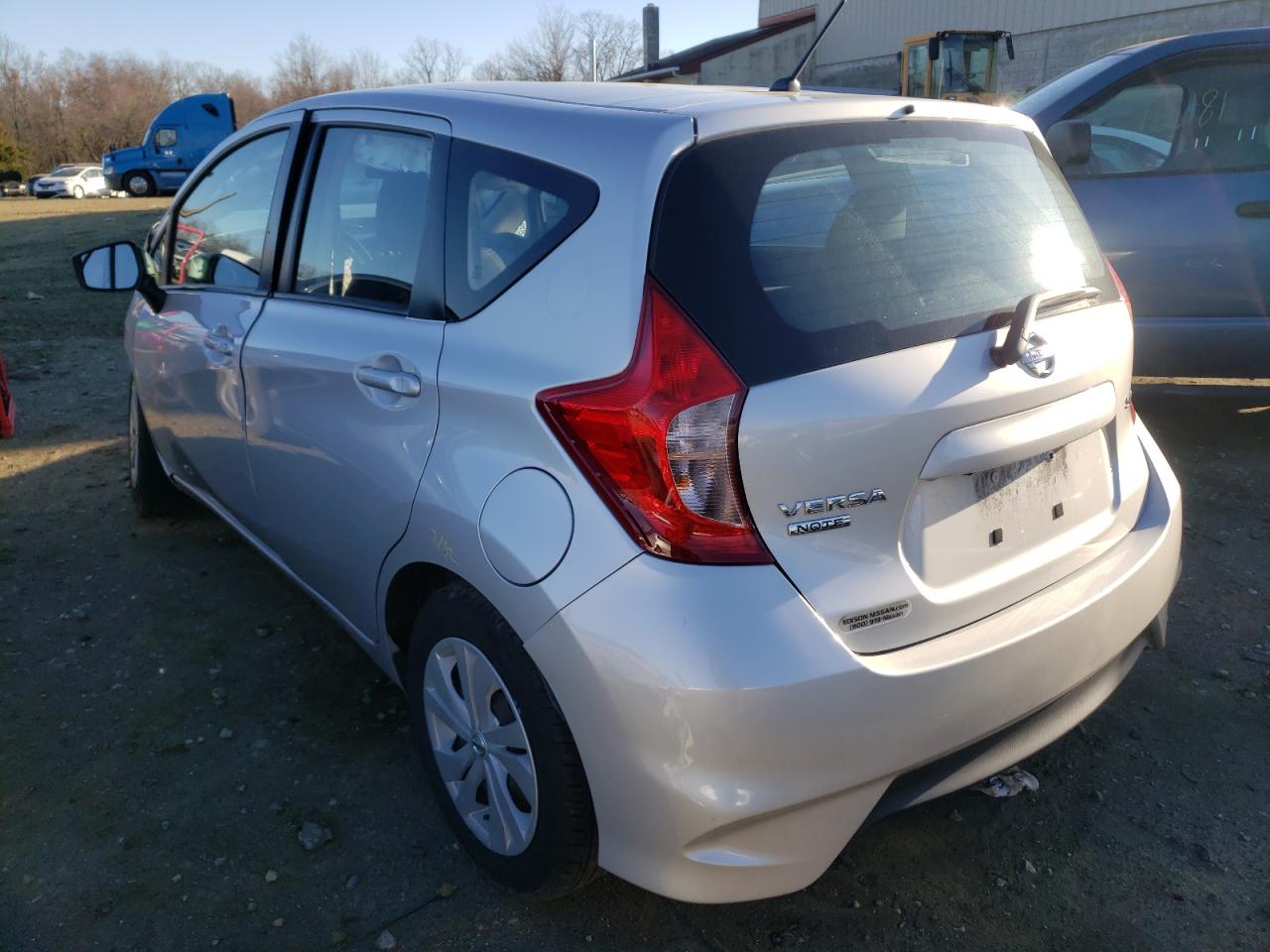 Photo 3 from auction – 2018 NISSAN VERSA NOTE with VIN 3N1CE2CP8JL370154