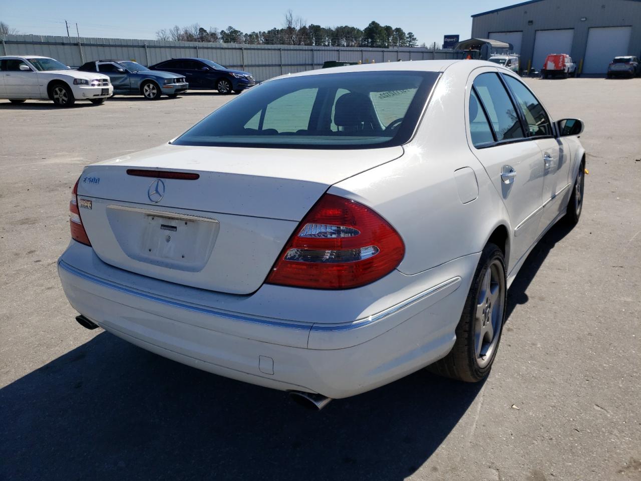 Photo 4 from auction – 2006 MERCEDES-BENZ E 500 with VIN WDBUF70J06A845854