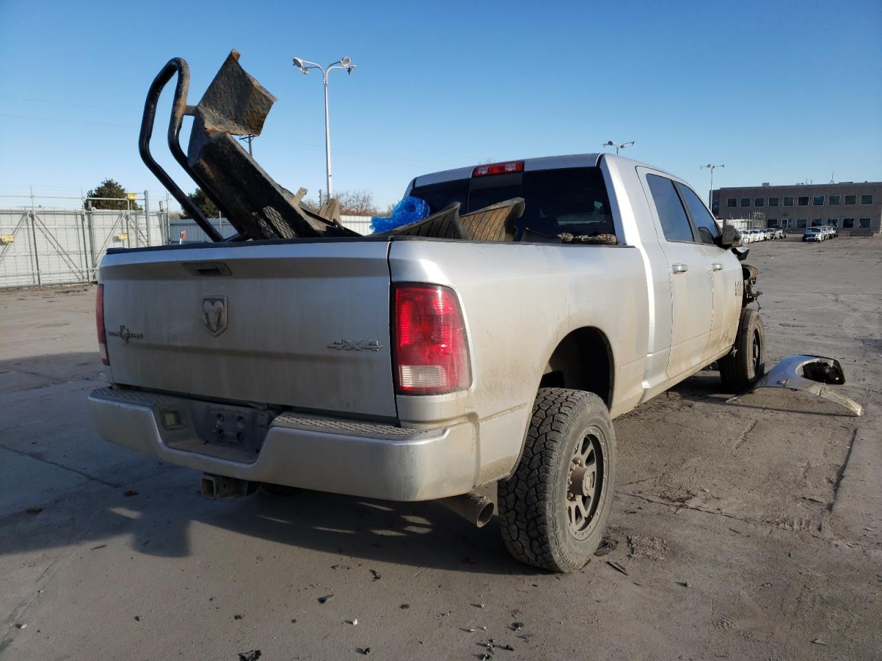 Photo 4 from auction – 2013 RAM 2500 SLT with VIN 3C6UR5ML2DG600312
