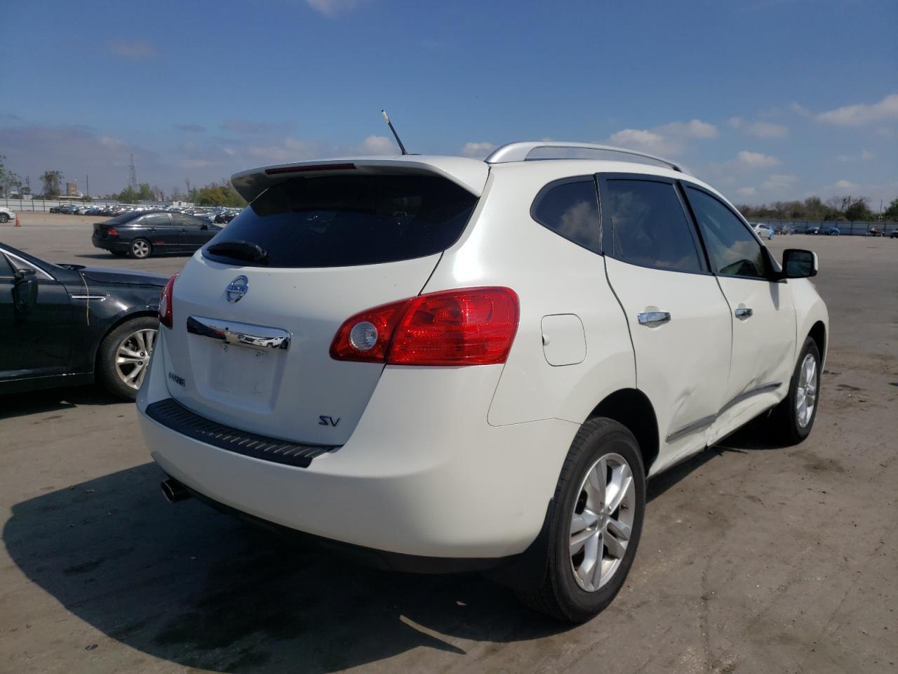 Photo 4 from auction – 2013 NISSAN ROGUE S with VIN JN8AS5MT8DW003803