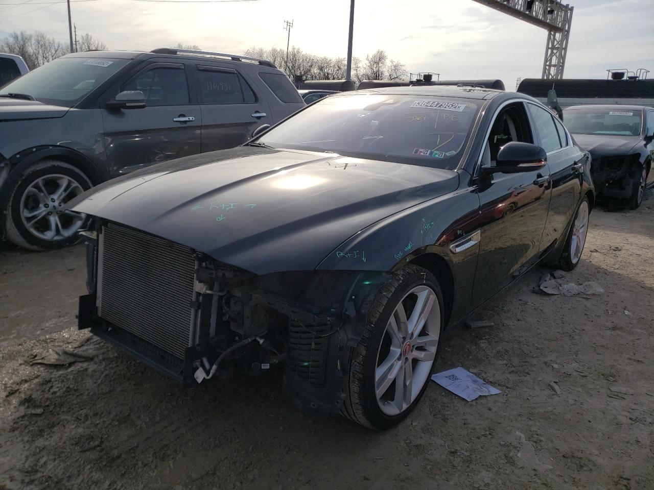Photo 2 from auction – 2017 JAGUAR XE PRESTIG with VIN SAJAK4BV1HA950874