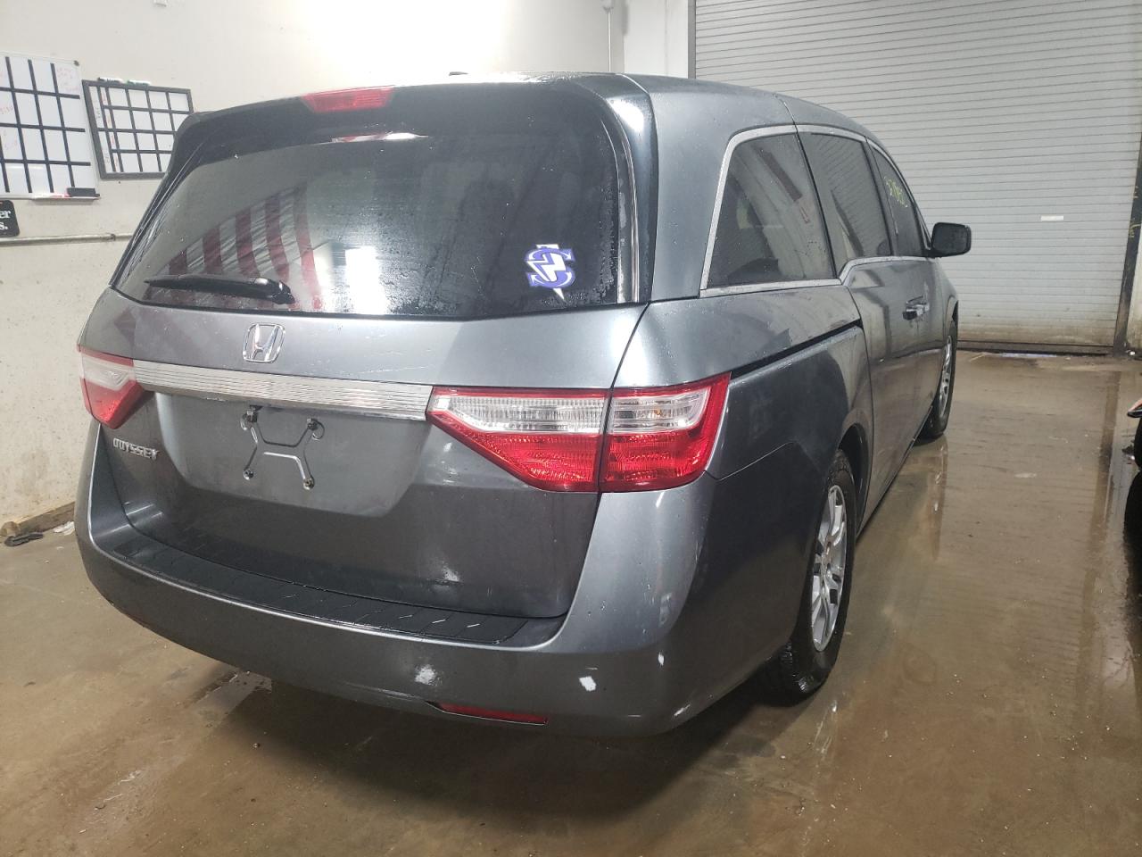 Photo 4 from auction – 2011 HONDA ODYSSEY EX with VIN 5FNRL5H68BB026368