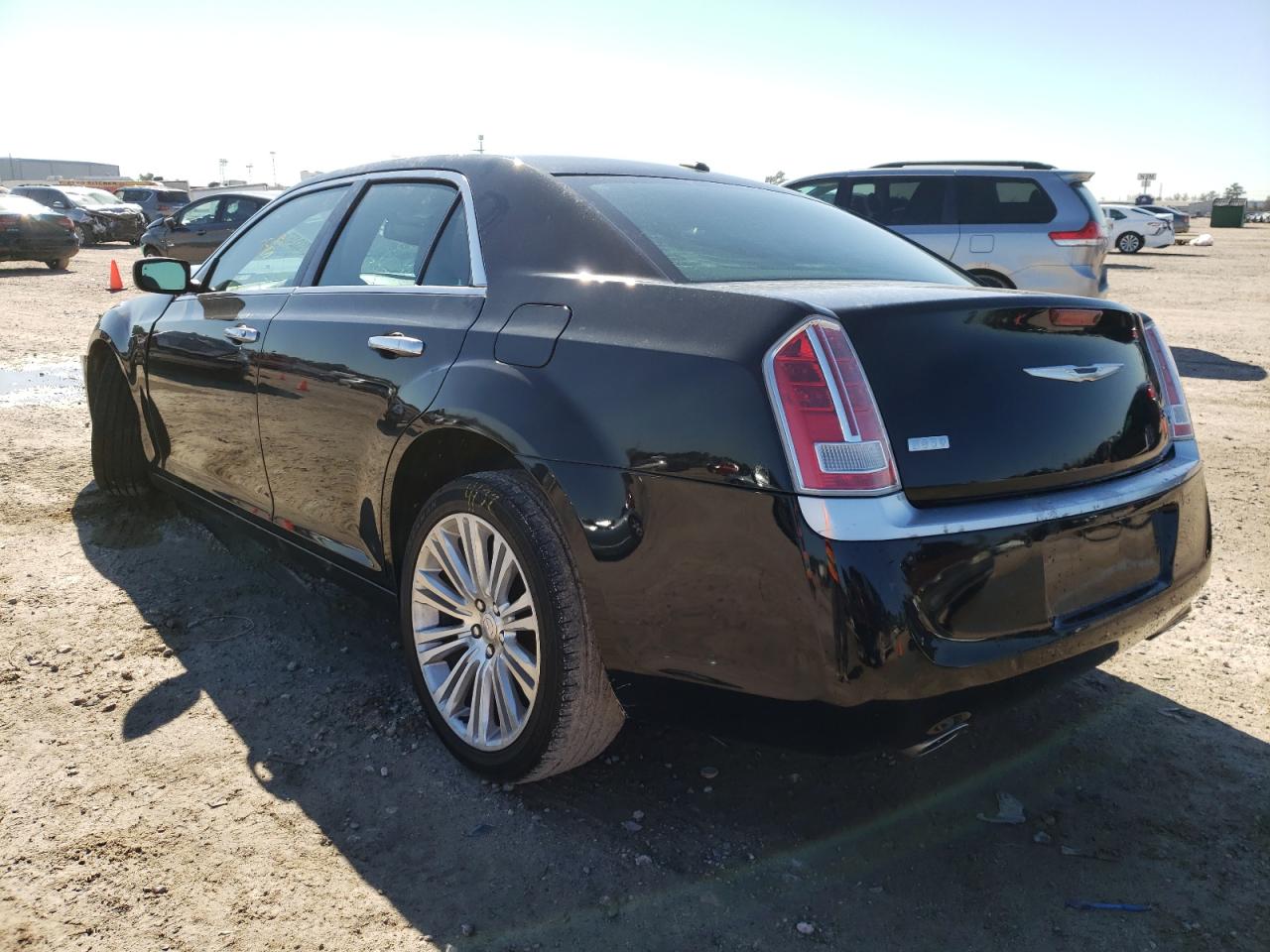 Photo 3 from auction – 2014 CHRYSLER 300C VARVA with VIN 2C3CCADG8EH230944