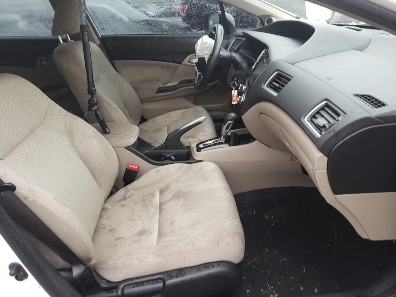 Photo 5 from auction – 2015 HONDA CIVIC SE with VIN 19XFB2F72FE211074