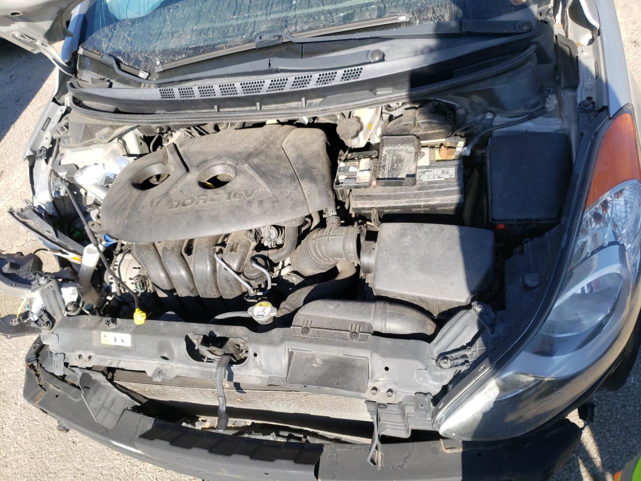 Photo 7 from auction – 2013 HYUNDAI ELANTRA GL with VIN 5NPDH4AE0DH417199