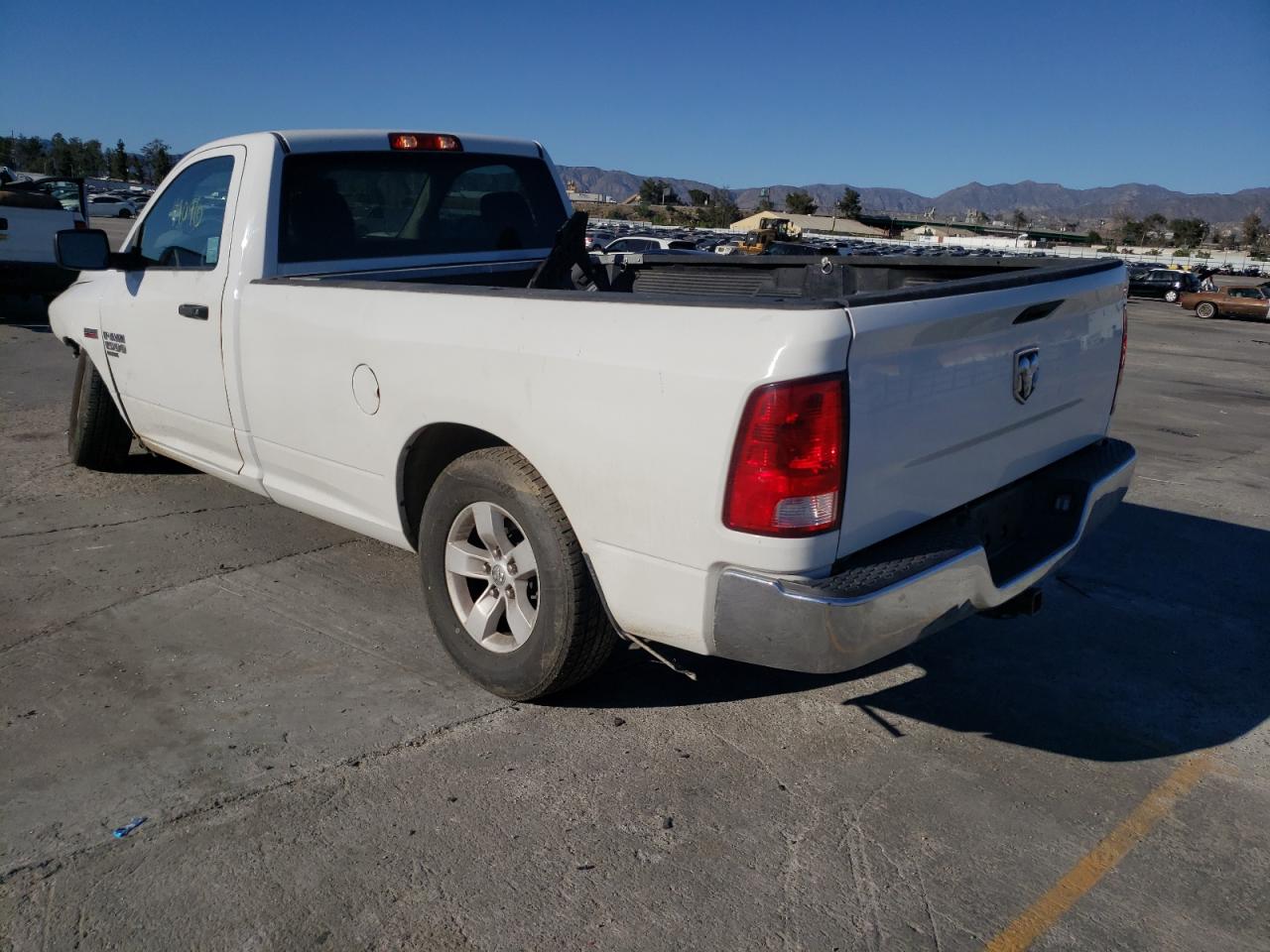 Photo 3 from auction – 2019 RAM 1500 CLASS with VIN 3C6JR6DT6KG561519