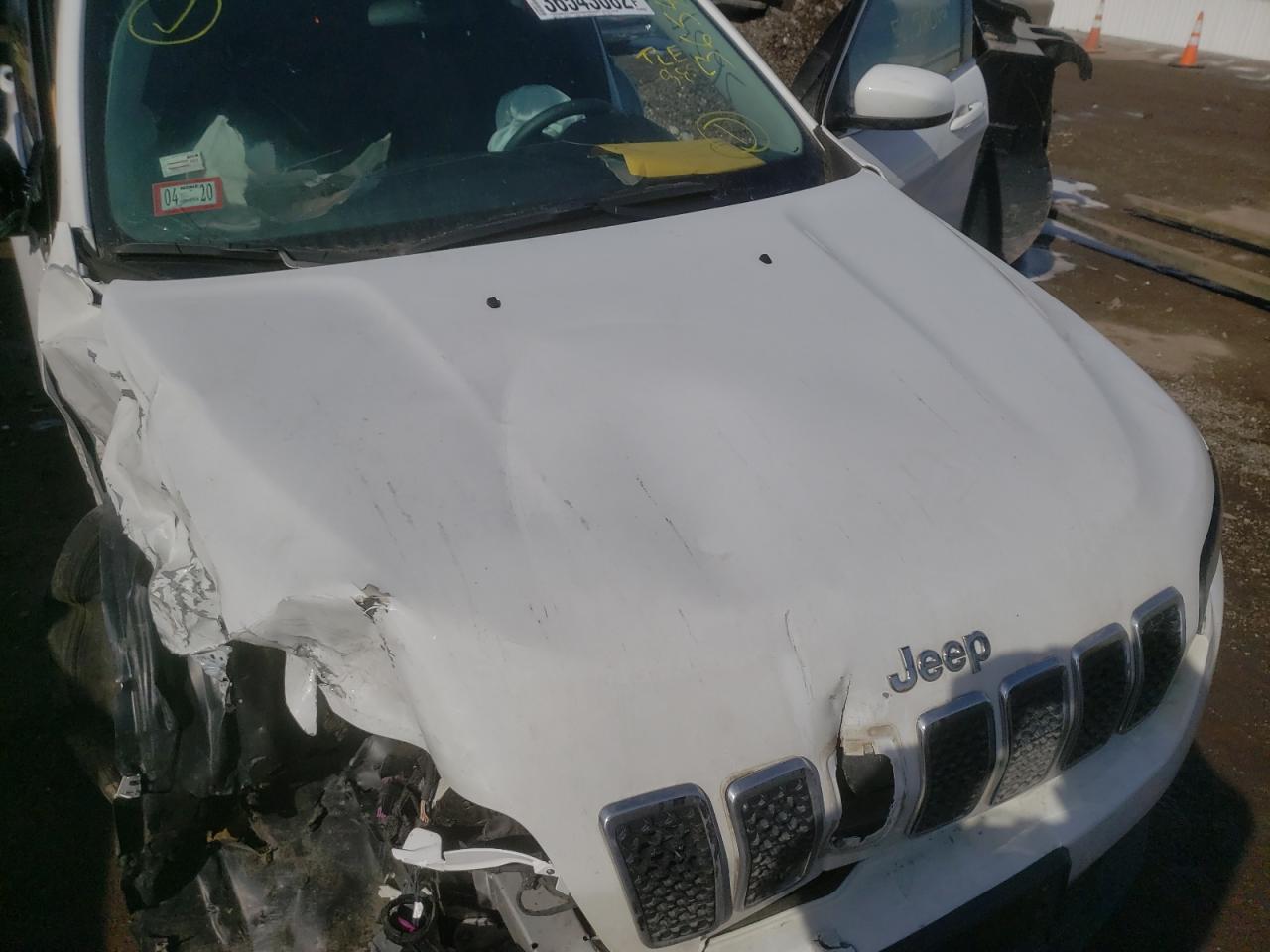 Photo 7 from auction – 2019 JEEP CHEROKEE L with VIN 1C4PJLCB4KD312554