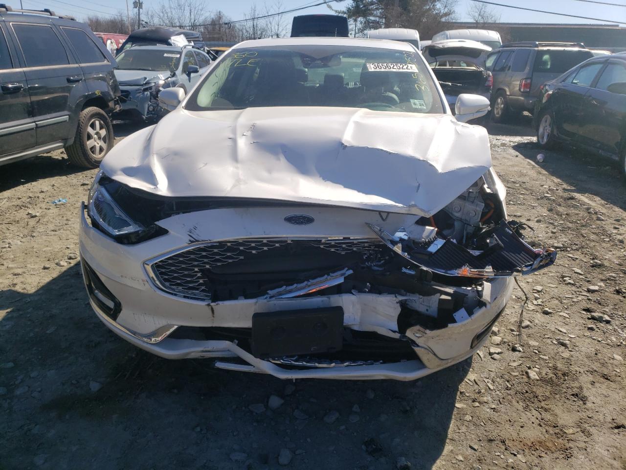 Photo 9 from auction – 2019 FORD FUSION TIT with VIN 3FA6P0SU5KR228011