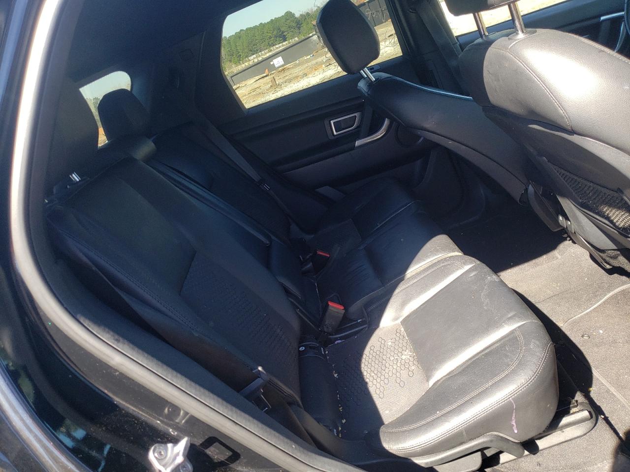 Photo 6 from auction – 2016 LAND ROVER DISCOVERY with VIN SALCP2BG5GH595852