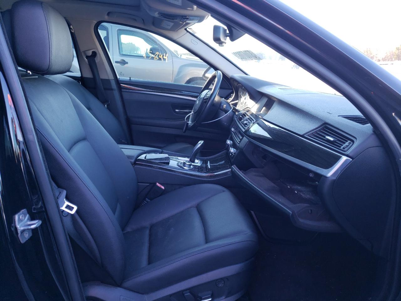 Photo 5 from auction – 2013 BMW 528 I with VIN WBAXG5C54DD234457