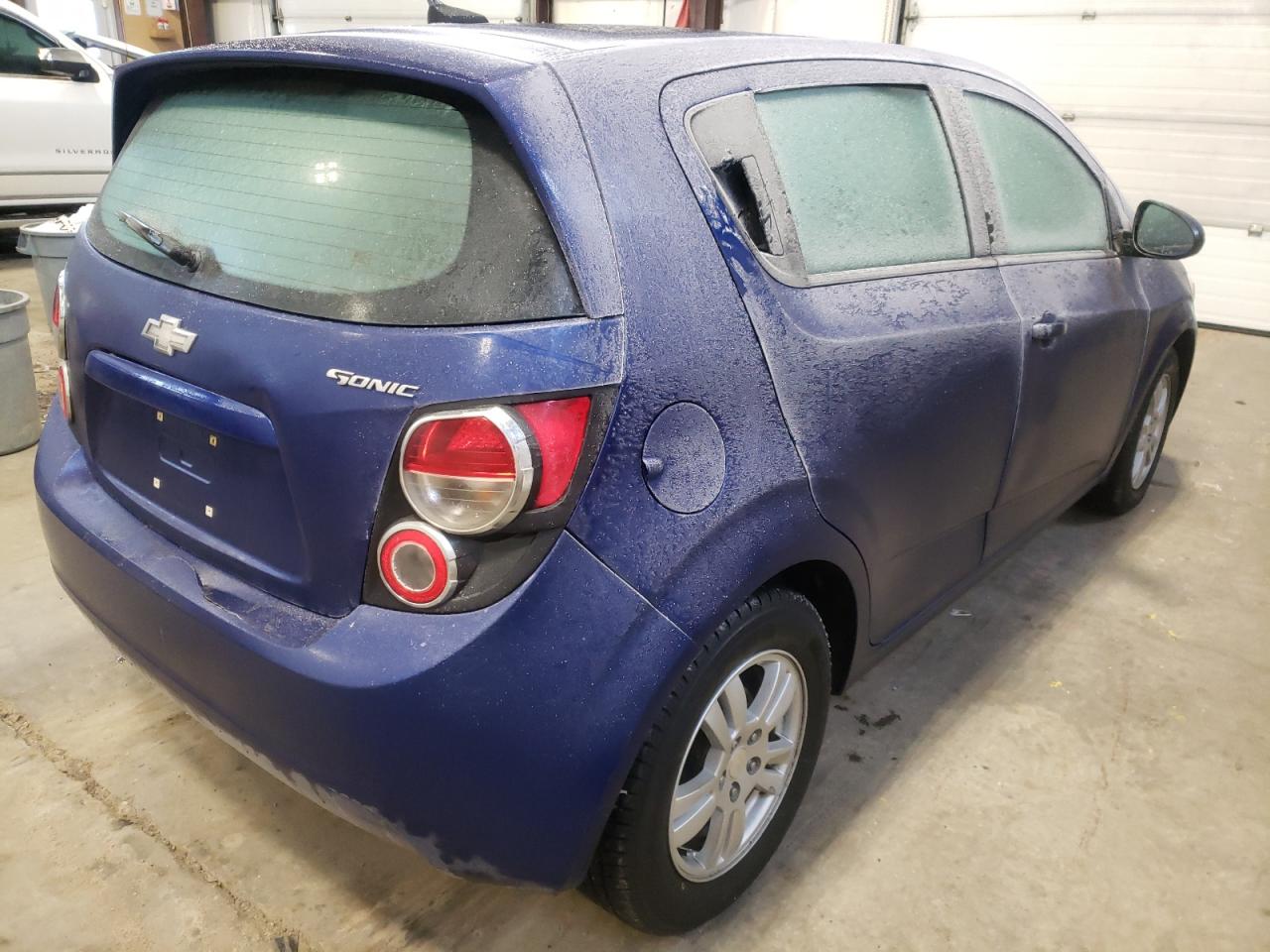 Photo 4 from auction – 2012 CHEVROLET SONIC LS with VIN 1G1JA6EH3C4207670