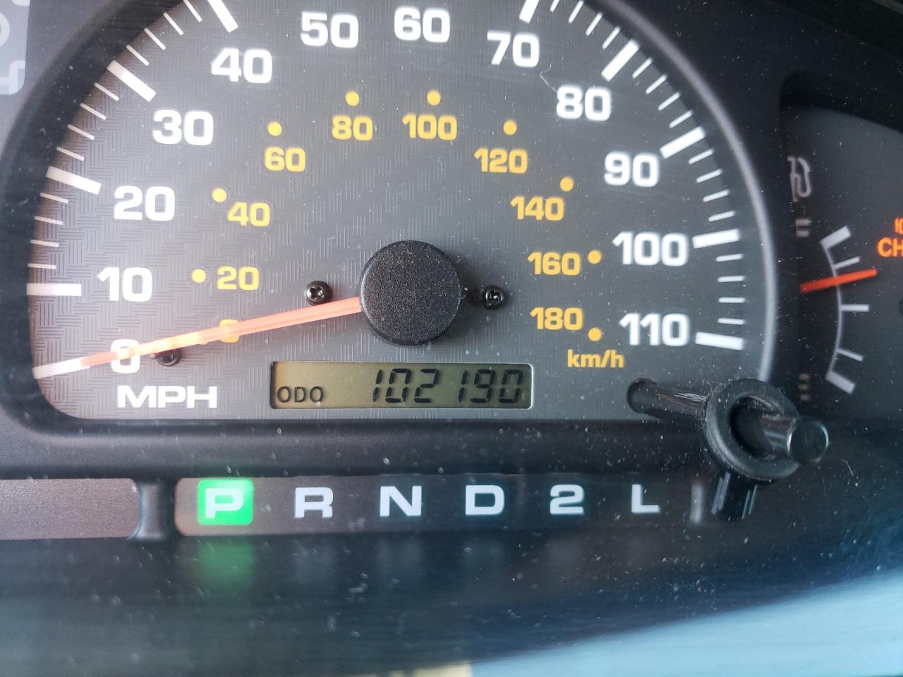 Photo 8 from auction – 2002 TOYOTA 4RUNNER SR with VIN JT3HN86R420385398