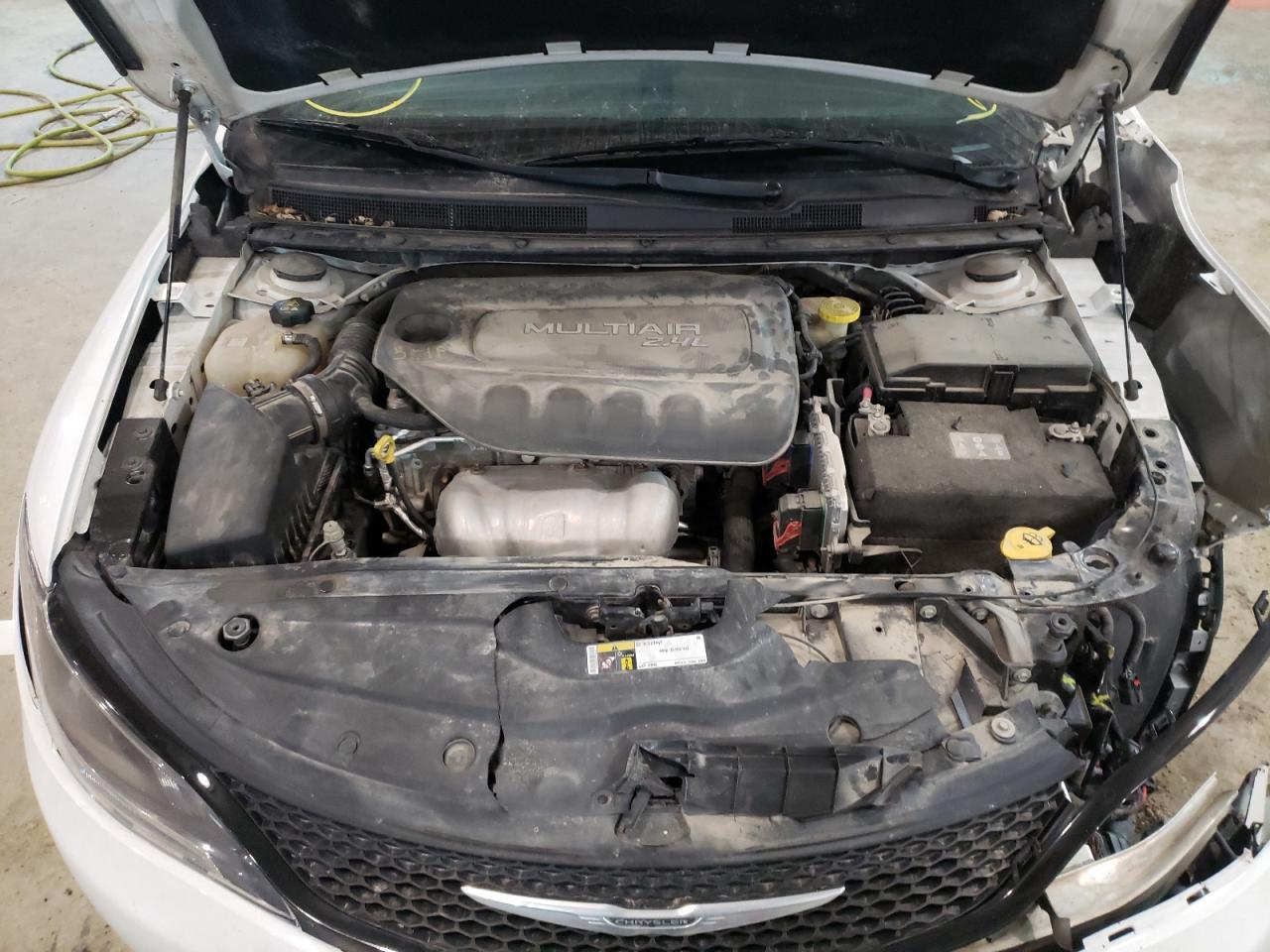 Photo 7 from auction – 2015 CHRYSLER 200 S with VIN 1C3CCCBB1FN682374