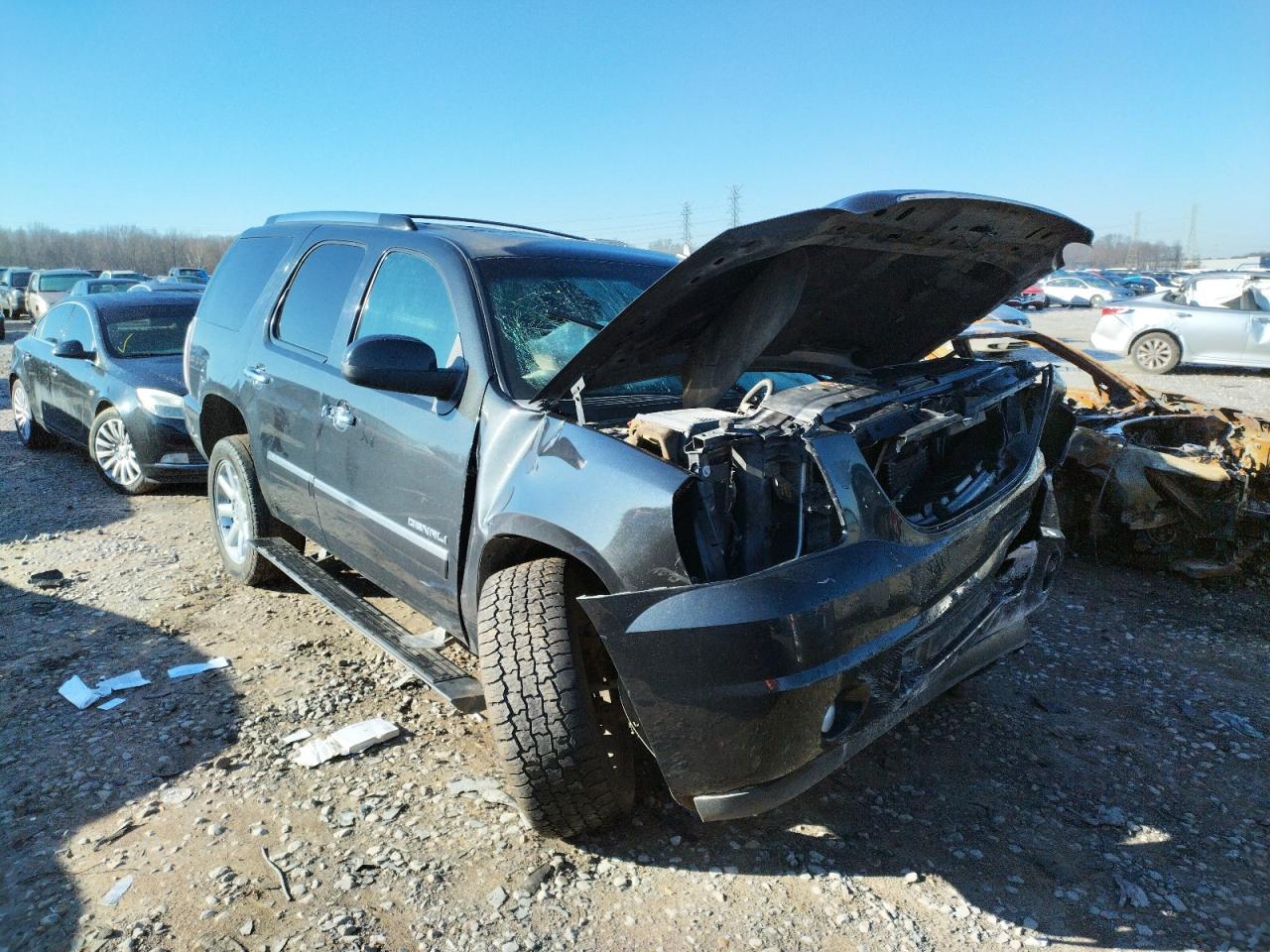 Photo 1 from auction – 2013 GMC YUKON DENA with VIN 1GKS1EEF3DR211909