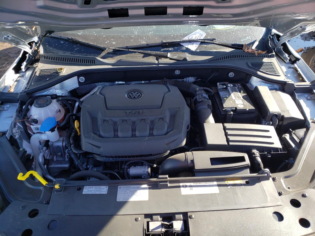 Photo 7 from auction – 2020 VOLKSWAGEN PASSAT SEL with VIN 1VWCA7A34LC021123