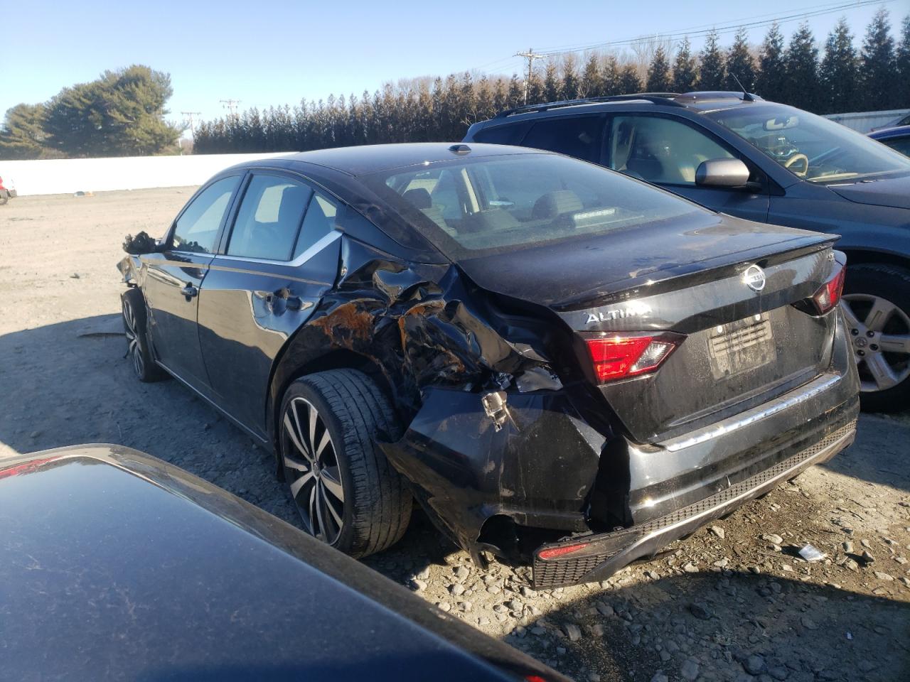 Photo 3 from auction – 2019 NISSAN ALTIMA SR with VIN 1N4BL4CV8KC120814