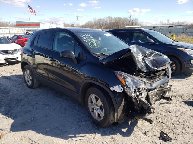 CHEVROLET TRAX LS 2020 with VIN KL7CJKSB3LB053494 - Photo from auction