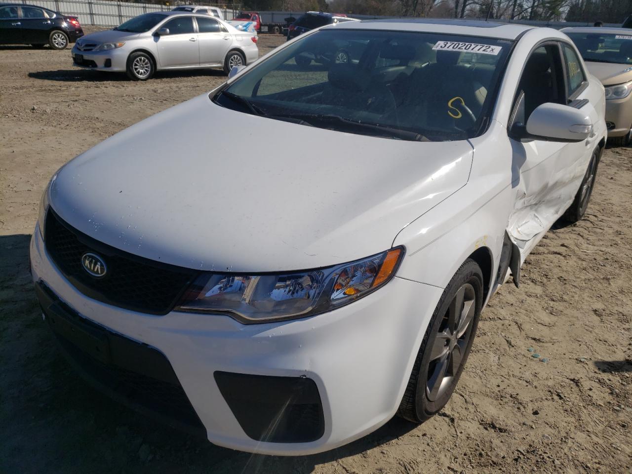 Photo 2 from auction – 2010 KIA FORTE EX with VIN KNAFU6A20A5112736