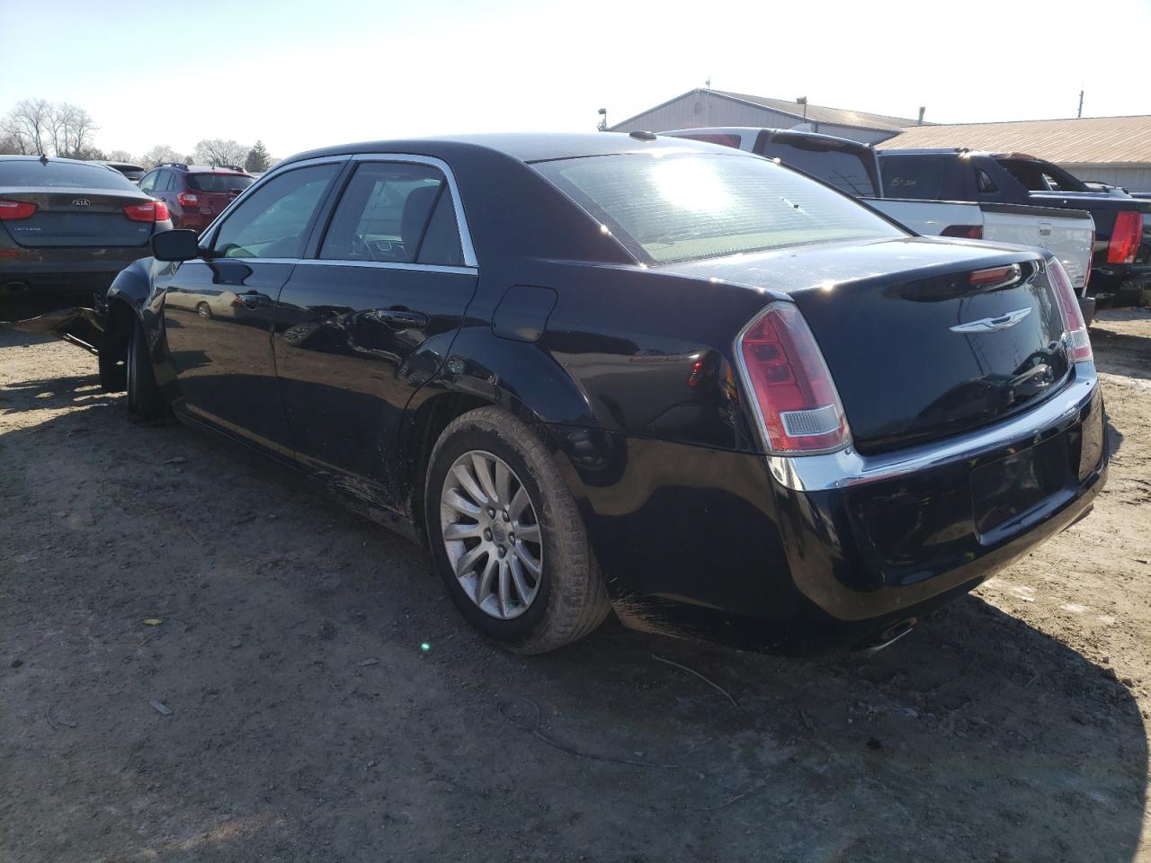 Photo 3 from auction – 2013 CHRYSLER 300 with VIN 2C3CCAAG1DH728129