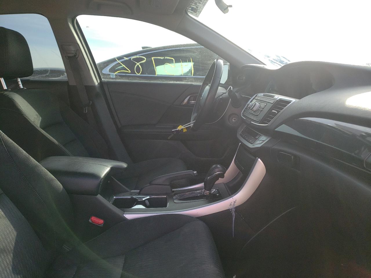 Photo 5 from auction – 2014 HONDA ACCORD SPO with VIN 1HGCR2F57EA040841