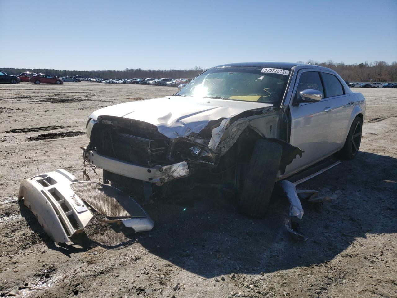 Photo 2 from auction – 2006 CHRYSLER 300C with VIN 2C3KA63H06H372117