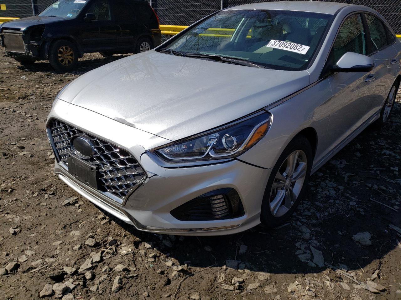 Photo 9 from auction – 2019 HYUNDAI SONATA LIM with VIN 5NPE34AF5KH744142