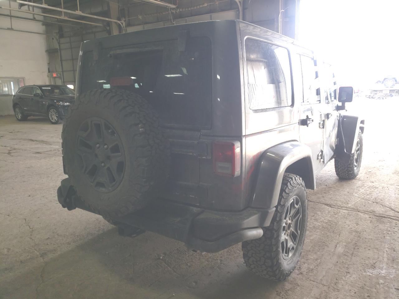 Photo 4 from auction – 2016 JEEP WRANGLER U with VIN 1C4BJWEG3GL194238