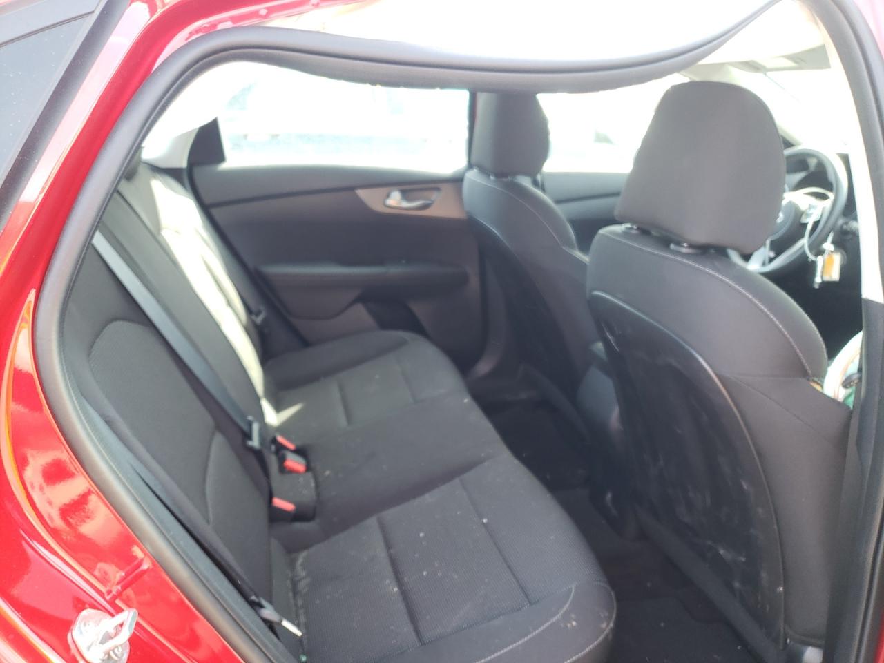 Photo 6 from auction – 2020 KIA FORTE FE with VIN 3KPF24AD0LE191850