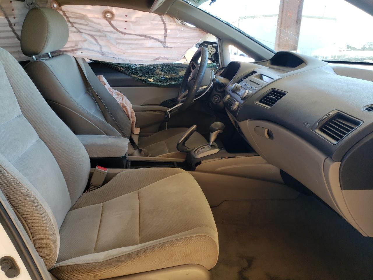 Photo 5 from auction – 2011 HONDA CIVIC LX with VIN 19XFA1F57BE032826