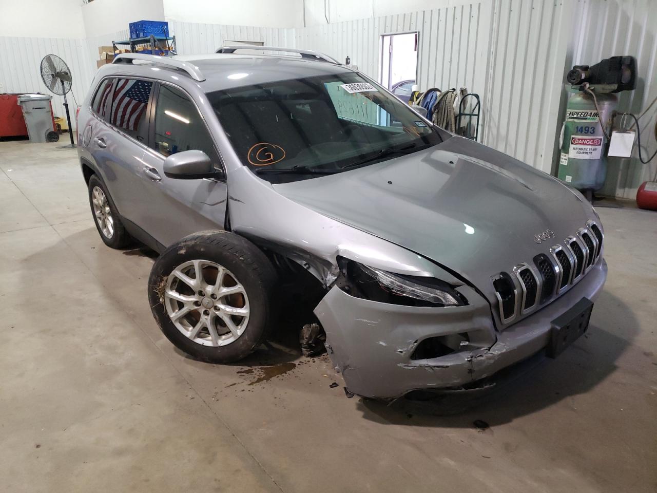 Photo 1 from auction – 2018 JEEP CHEROKEE L with VIN 1C4PJLLB0JD534913