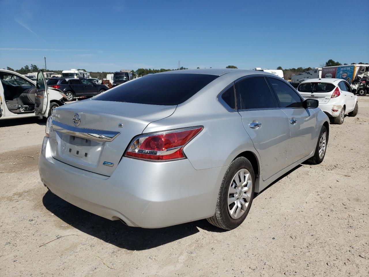 Photo 4 from auction – 2014 NISSAN ALTIMA 2.5 with VIN 1N4AL3AP4EC272832