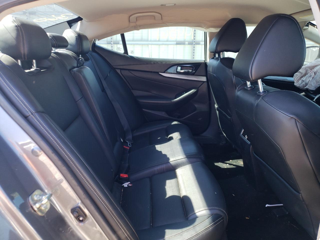 Photo 6 from auction – 2016 NISSAN MAXIMA 3.5 with VIN 1N4AA6AP0GC904543