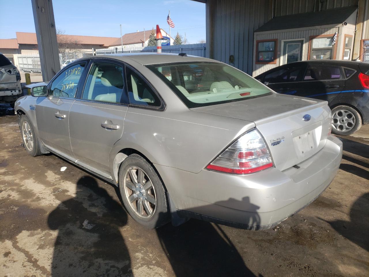 Photo 3 from auction – 2008 FORD TAURUS SEL with VIN 1FAHP24W88G134546