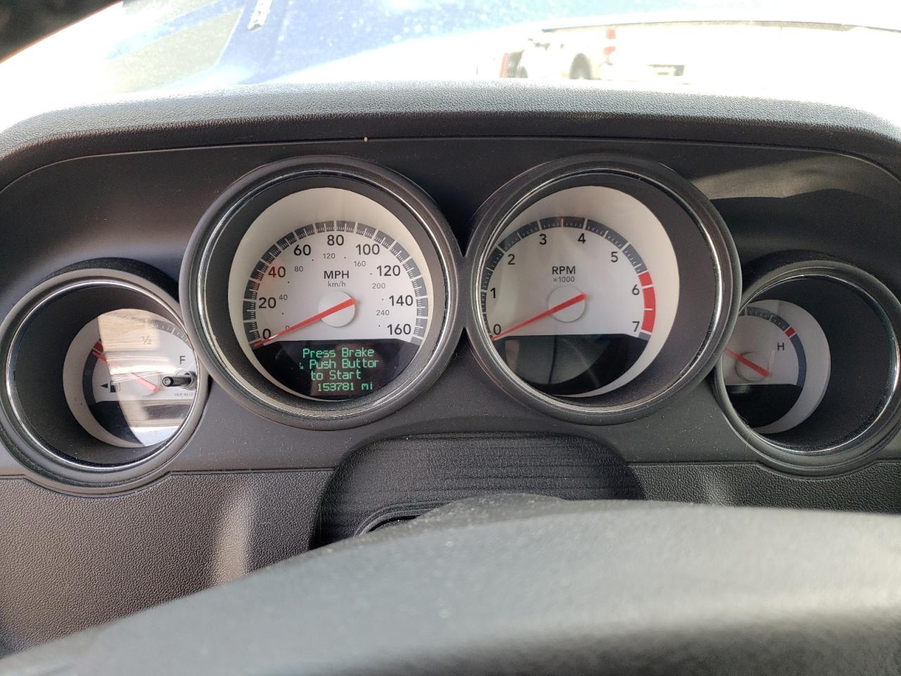 Photo 8 from auction – 2009 DODGE CHALLENGER with VIN 2B3LJ54TX9H511866