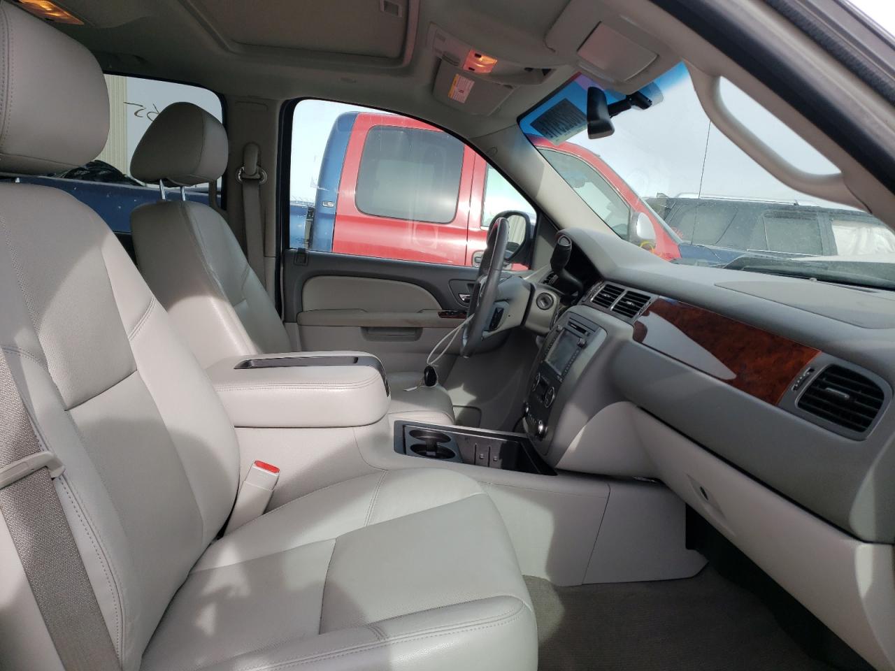Photo 5 from auction – 2012 GMC SIERRA K15 with VIN 3GTP2WE23CG306874