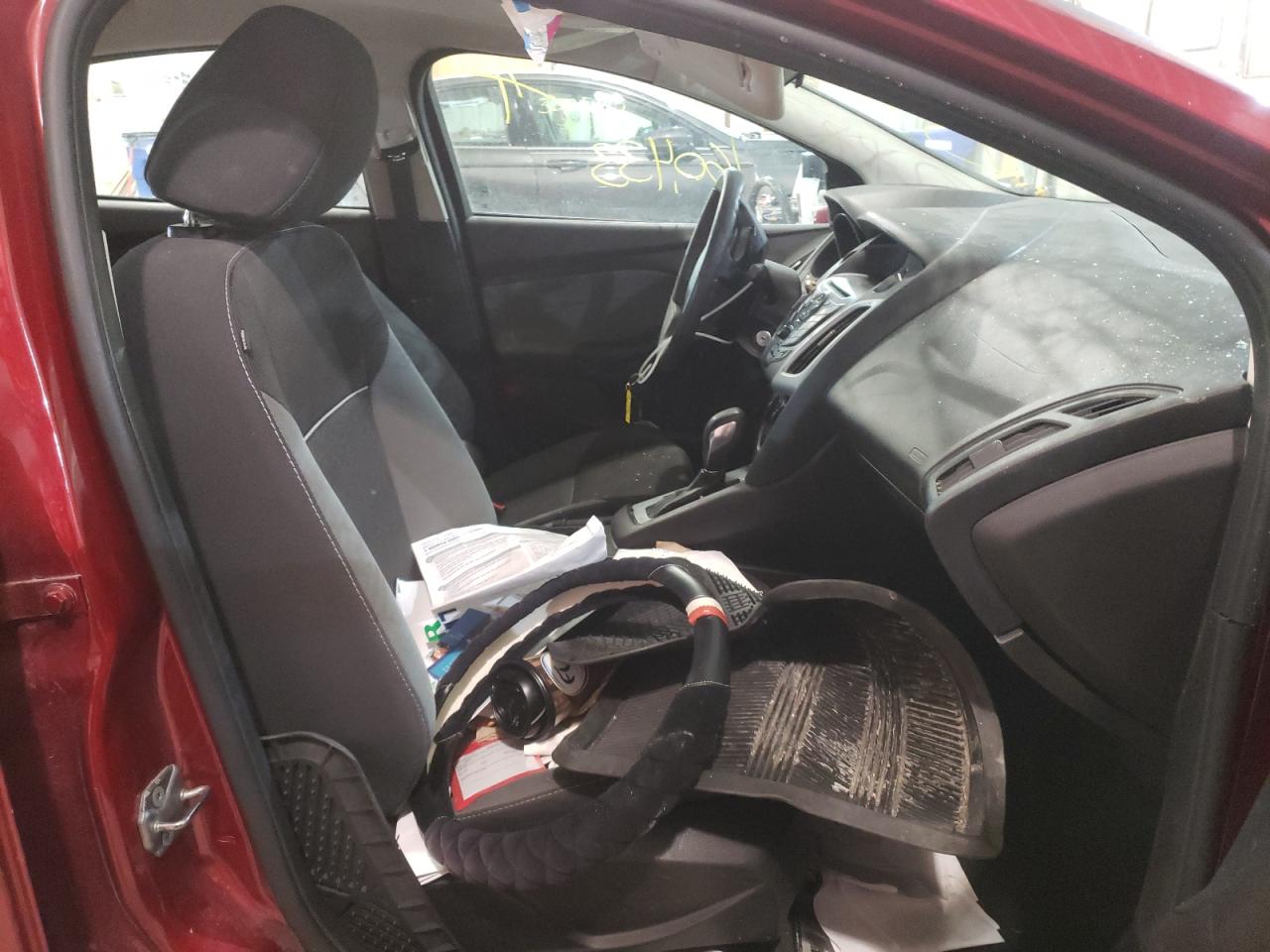 Photo 5 from auction – 2013 FORD FOCUS SE with VIN 1FADP3F21DL350898