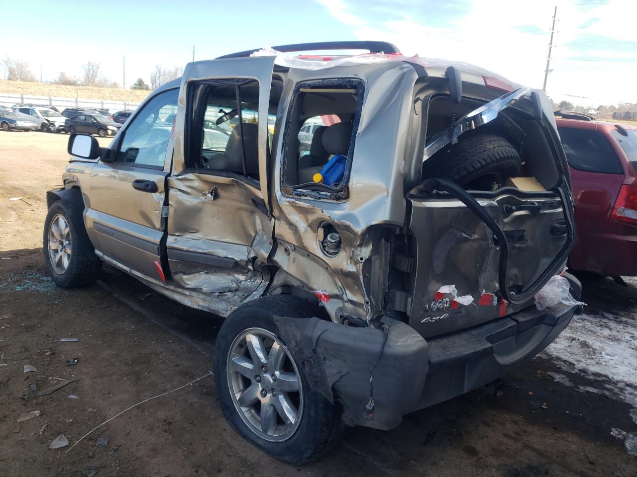 Photo 3 from auction – 2006 JEEP LIBERTY SP with VIN 1J4GL48K06W279436