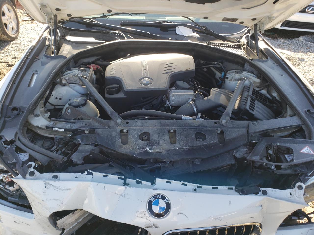 Photo 7 from auction – 2015 BMW 528 XI with VIN WBA5A7C51FD621569