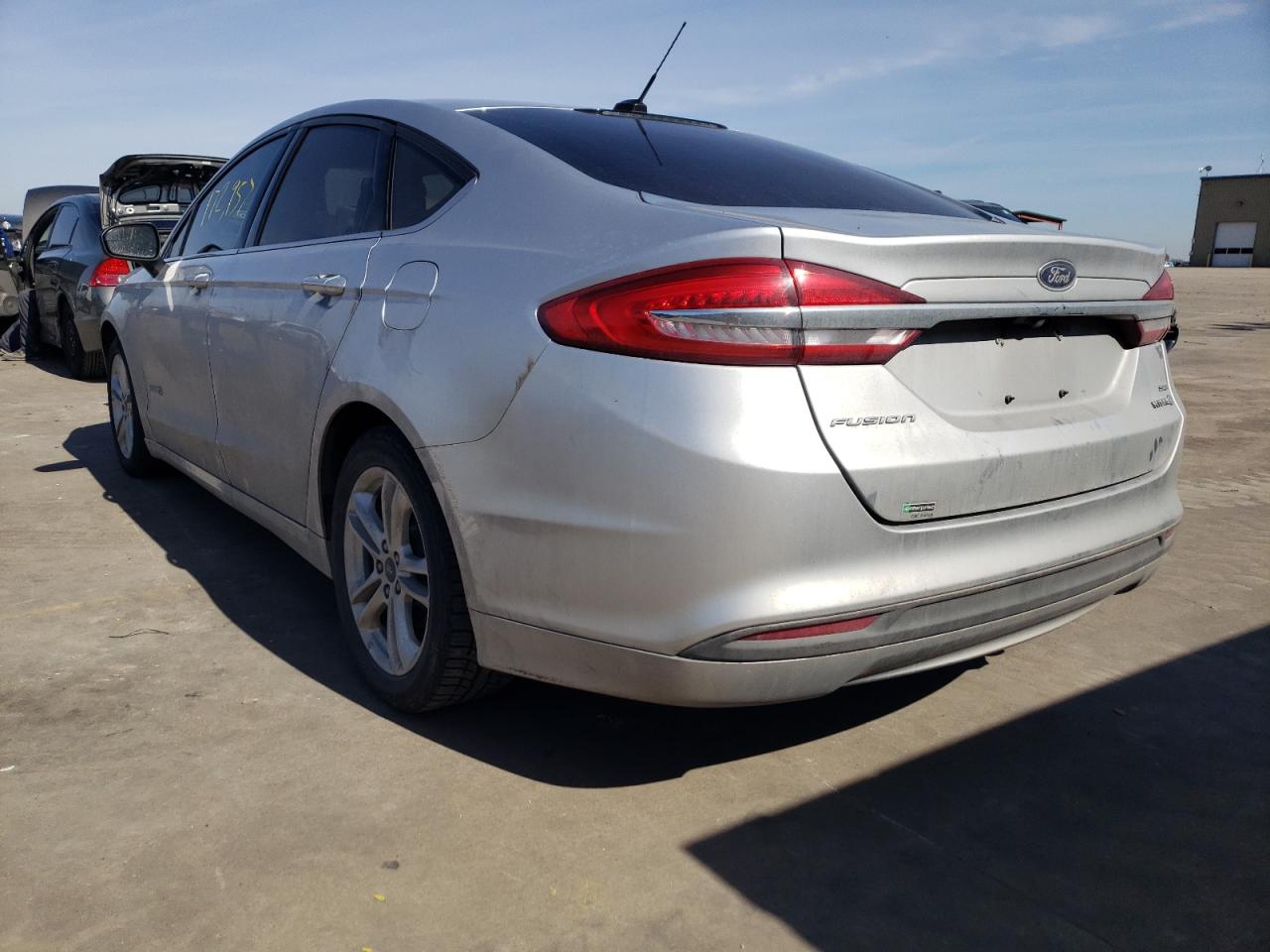 Photo 3 from auction – 2018 FORD FUSION SE with VIN 3FA6P0LU3JR221622