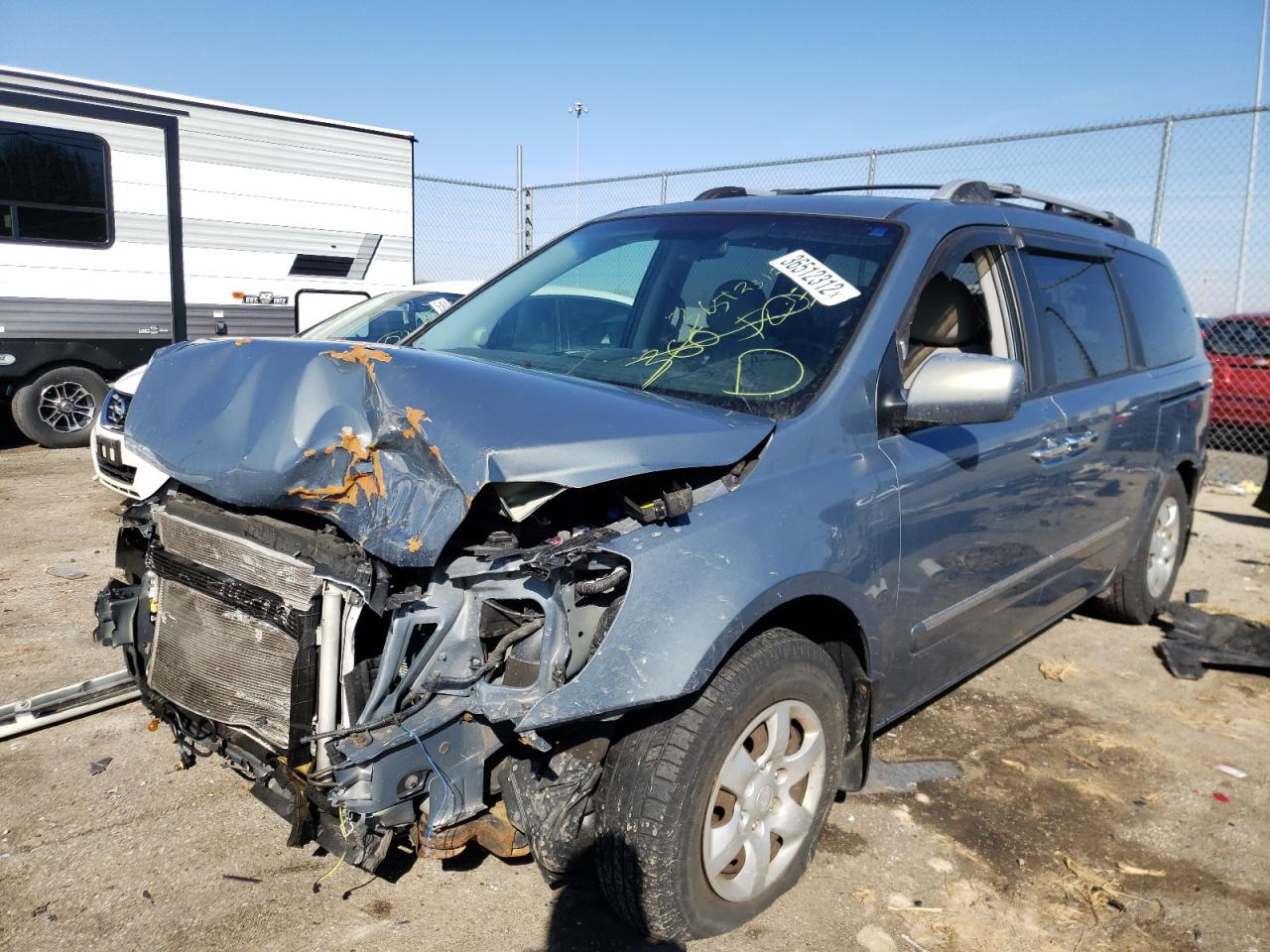 Photo 2 from auction – 2007 HYUNDAI ENTOURAGE with VIN KNDMC233976020331