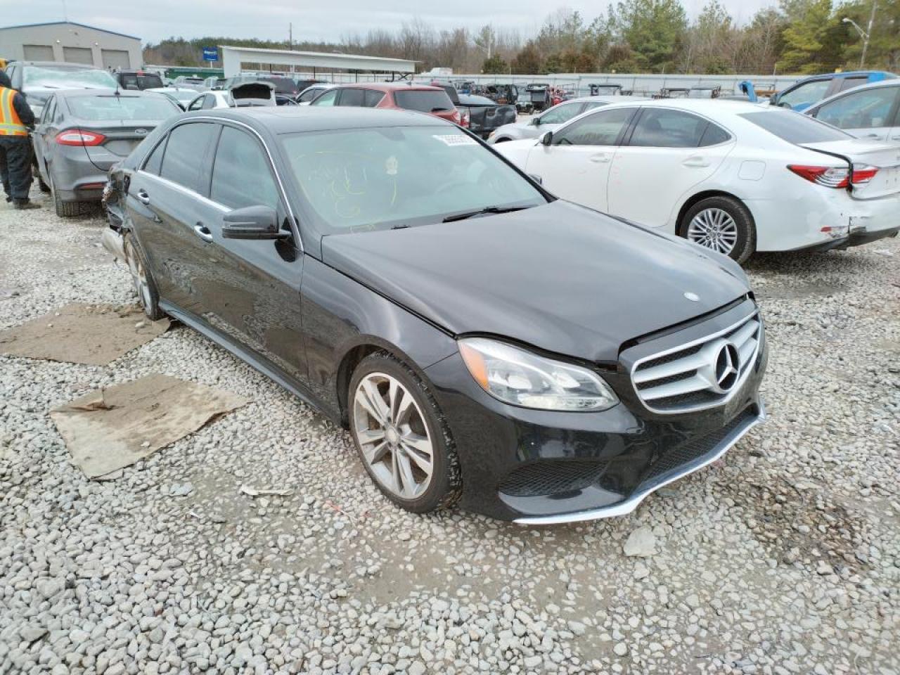 MERCEDES-BENZ E 350 2014 with VIN WDDHF5KB3EB045013 - Photo from auction